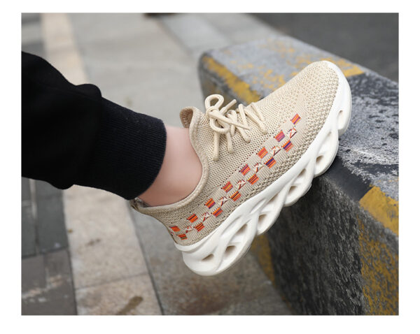 Girls' sports shoes with mesh - Image 7