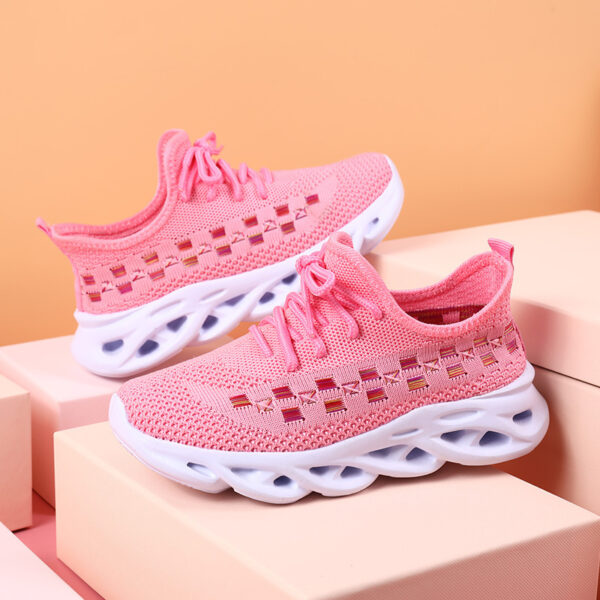 Girls' sports shoes with mesh - Image 3