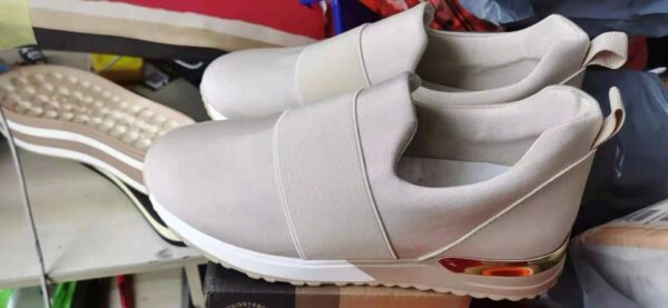 Breathable Mesh Sports Casual Shoes Are Light - Image 2
