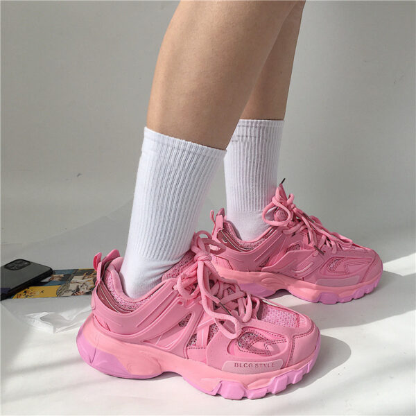 Women's Casual Versatile Retro Couple Sneakers - Image 3