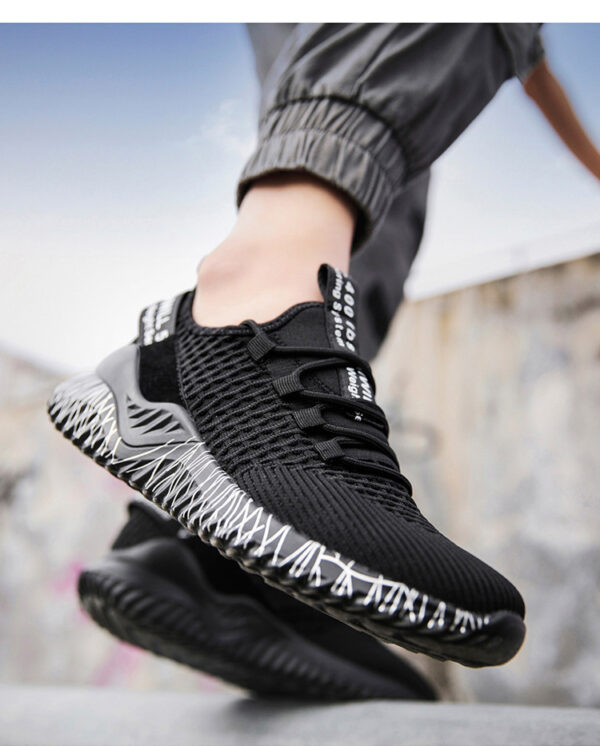 High top sports shoes - Image 3